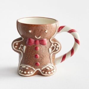 Pottery Barn Gingerbread Mugs (set of 2)